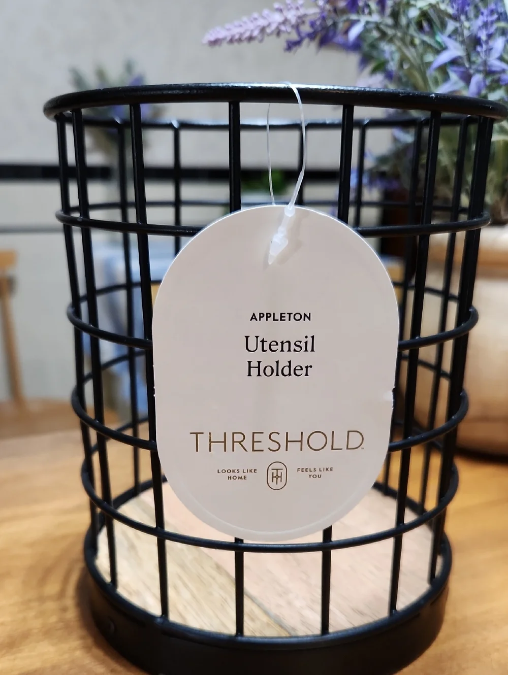 Threshold this utensil